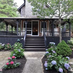 6 Arlington Ave
