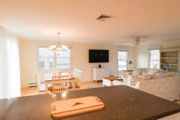 27 Leslies Ln - Image 3