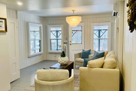 6 Arlington Ave - Image 5