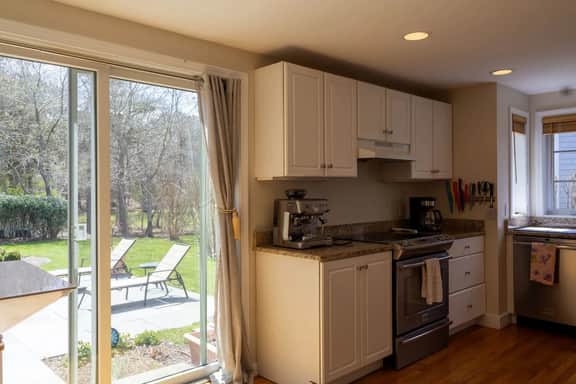 87 Schoolhouse Rd - Image 3