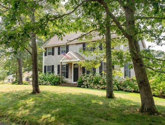 27 Leslies Ln - Image 1