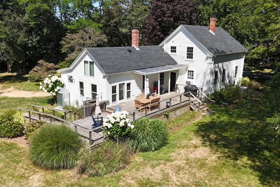 36 Music St - Image 1